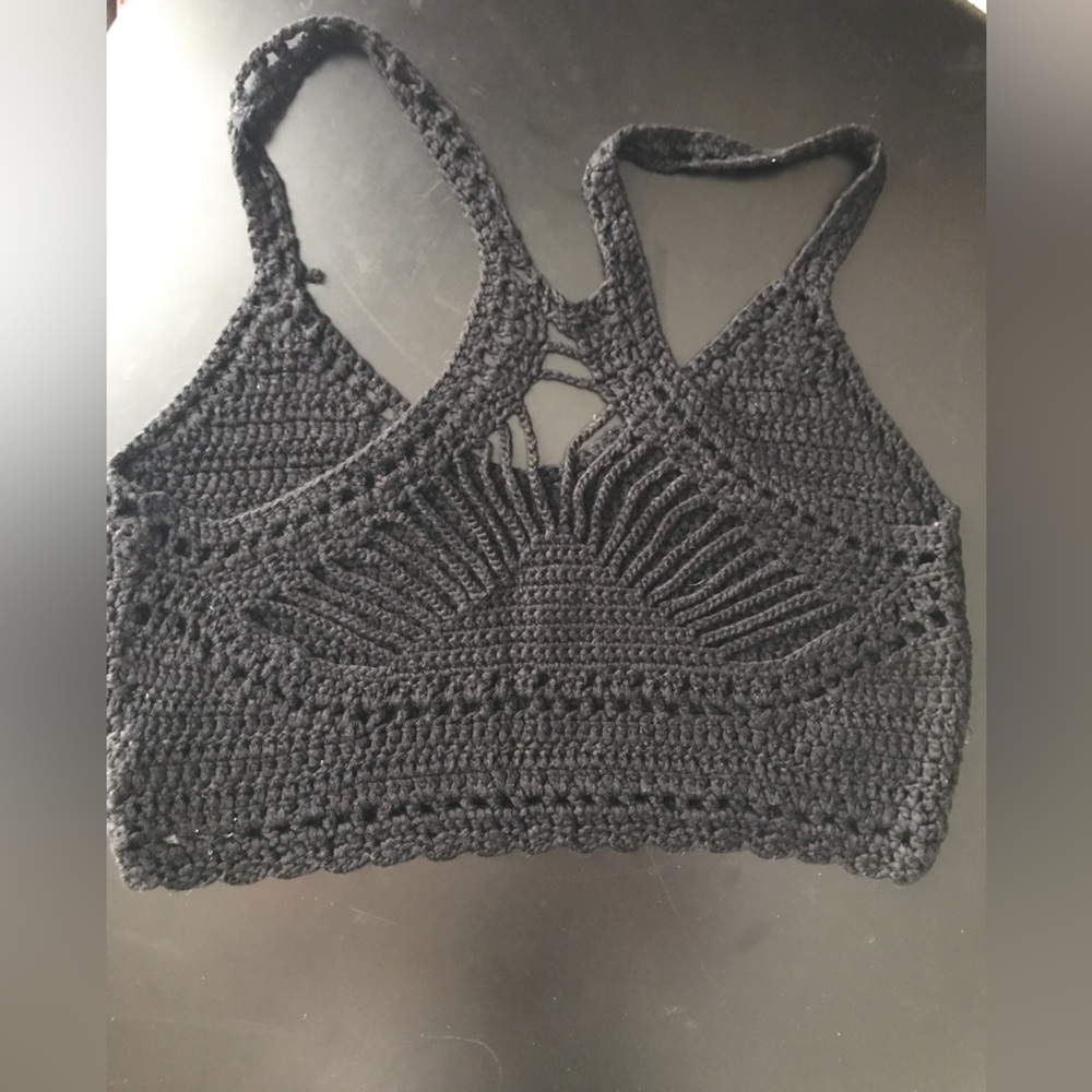 Knitted Crop Top - Picture 2 of 3